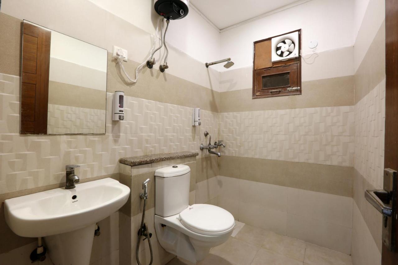 Hotel Ginger Palace - Corporate Hotel Noida Sector 62 Εξωτερικό φωτογραφία