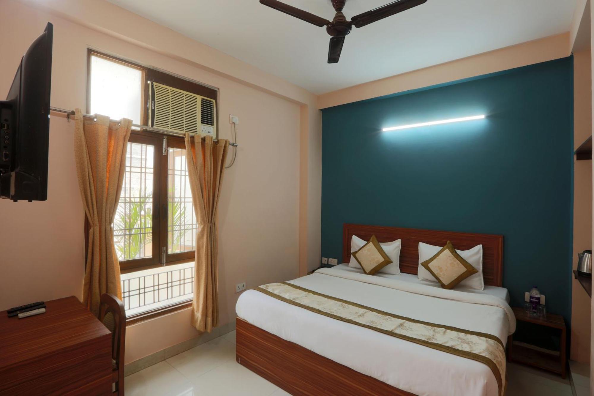 Hotel Ginger Palace - Corporate Hotel Noida Sector 62 Εξωτερικό φωτογραφία